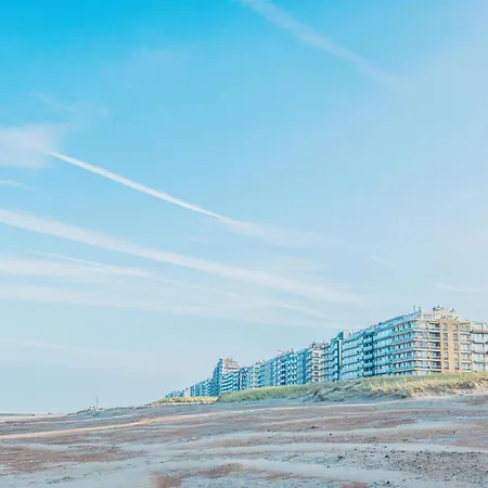 Apartment In Nieuwpoort Located Near The Sea *