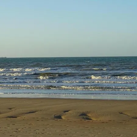 Apartment Horizon 0501 Located On The Sea *